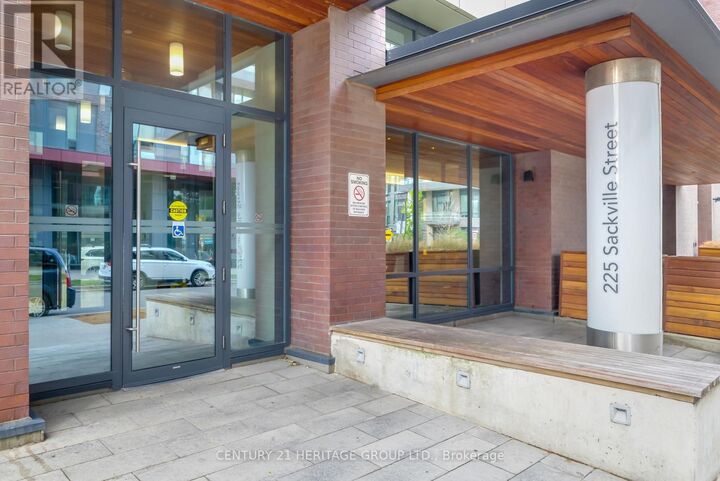 Property Photo: 225 Sackville Street 1508 ON M5A 0B9