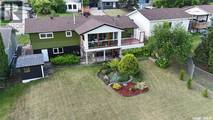 Property Photo: 222 33rd Street SK S0M 0E0