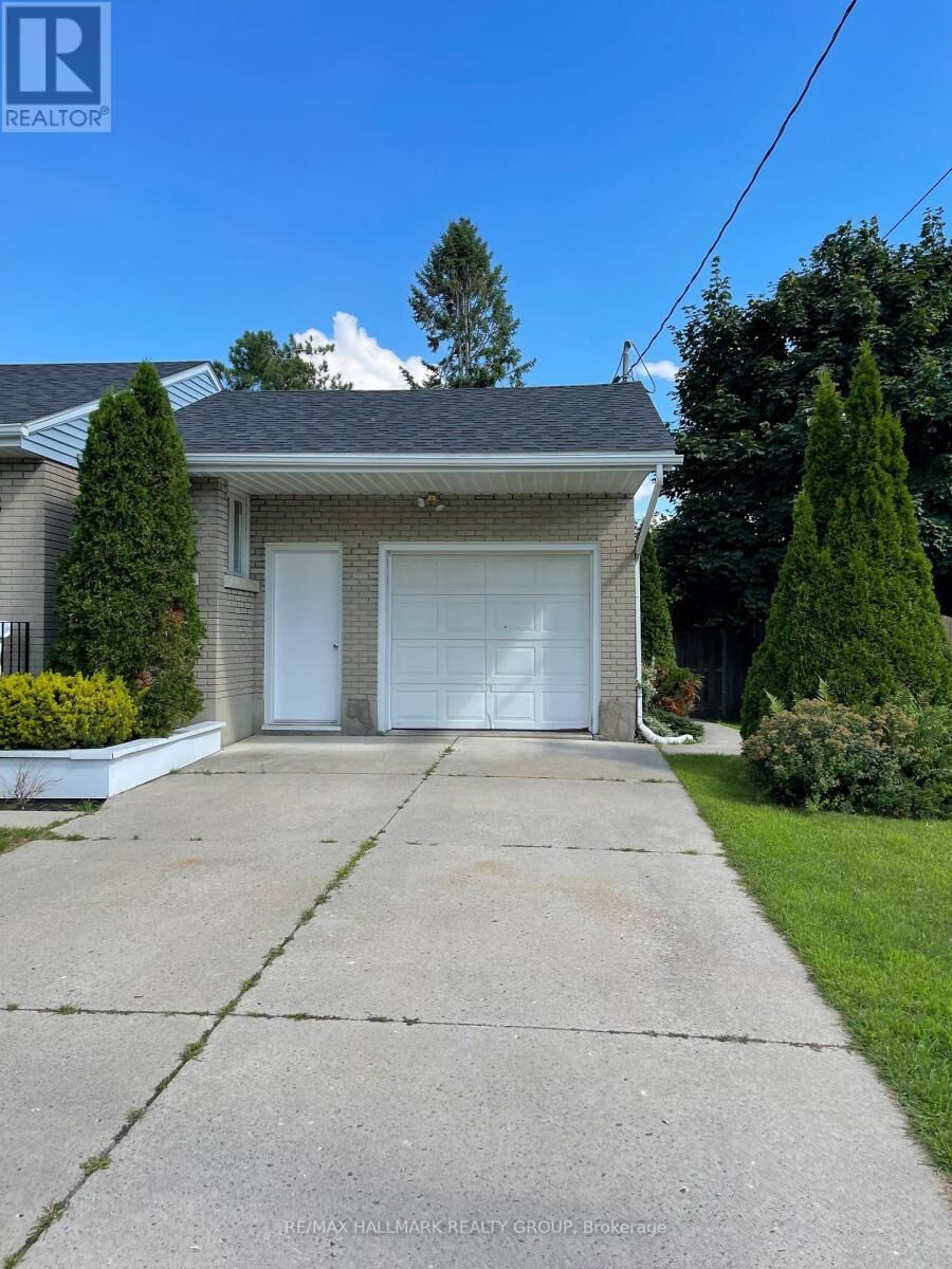 Property Photo:  88 Hillcrest Drive  ON K6V 3J4 