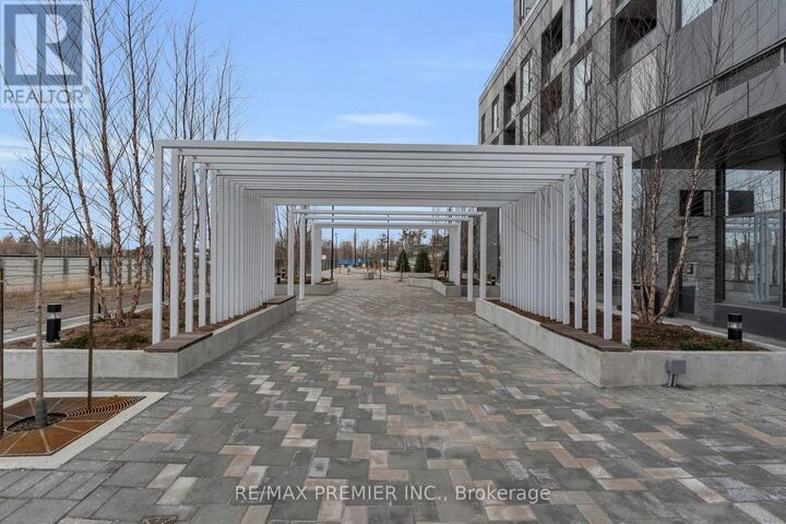 Property Photo:  498 Caldari Road 2326  ON L4K 0R6 