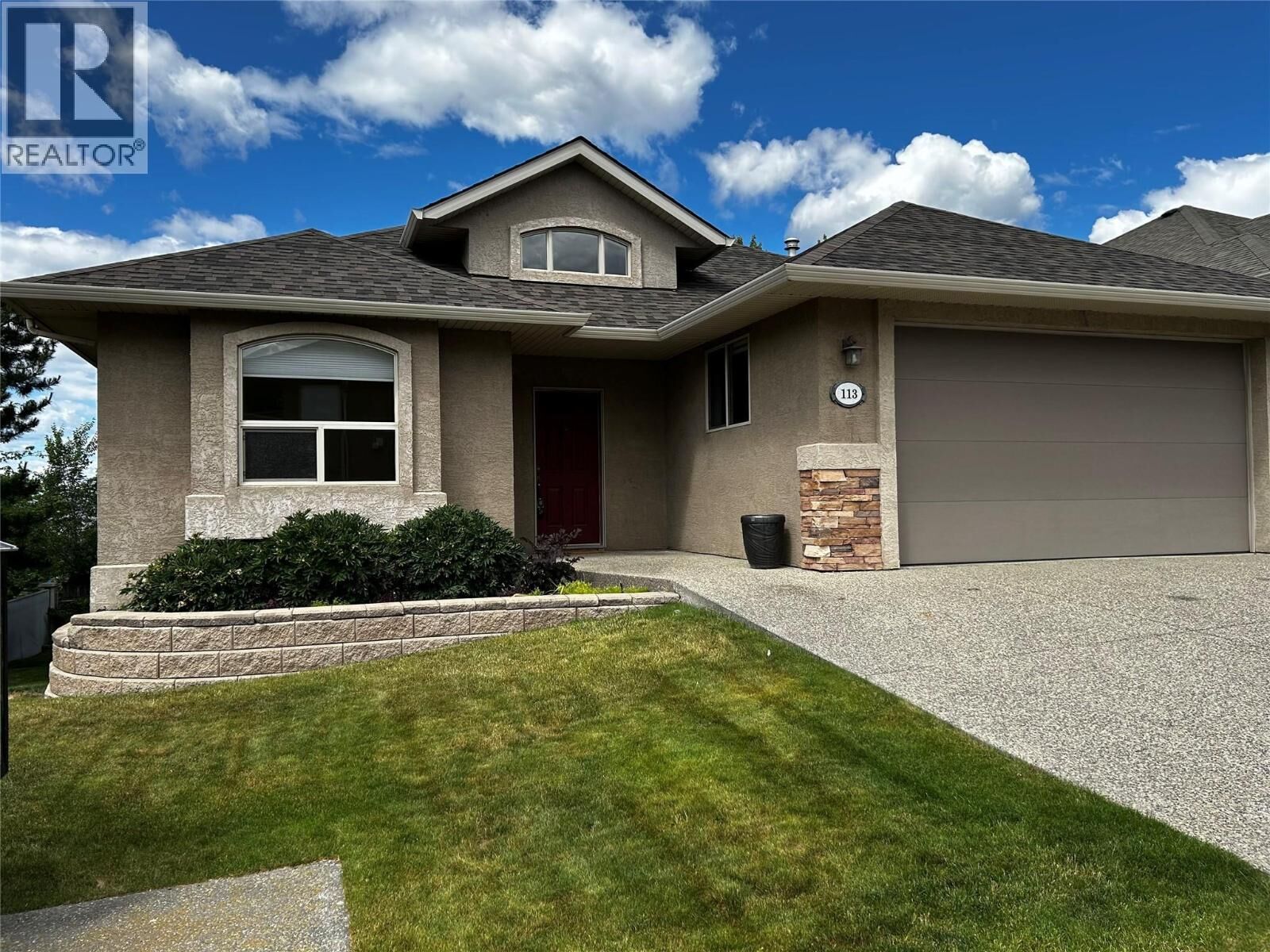 Property Photo: 901 Middleton Way 113 BC V1T 3Z1