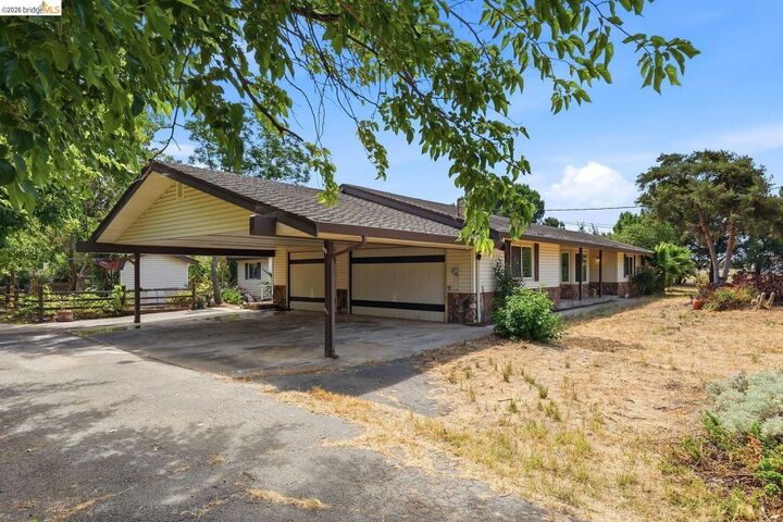 Property Photo: 1590 Sunset Rd CA 94513