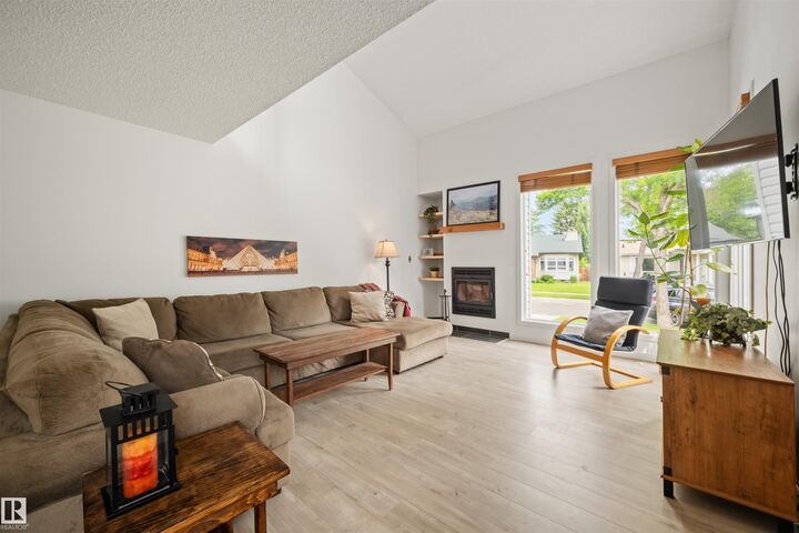 Property Photo:  50 Princeton Crescent  AB T8N 4T3 
