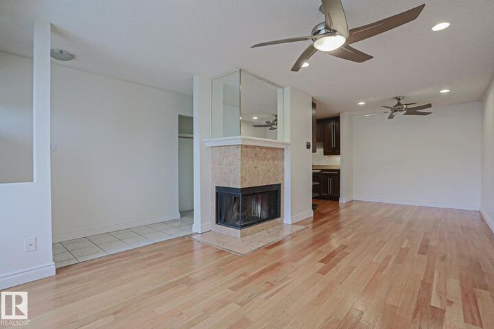 Property Photo:  2703 79 Street NW 52  AB T6K 3Z6 