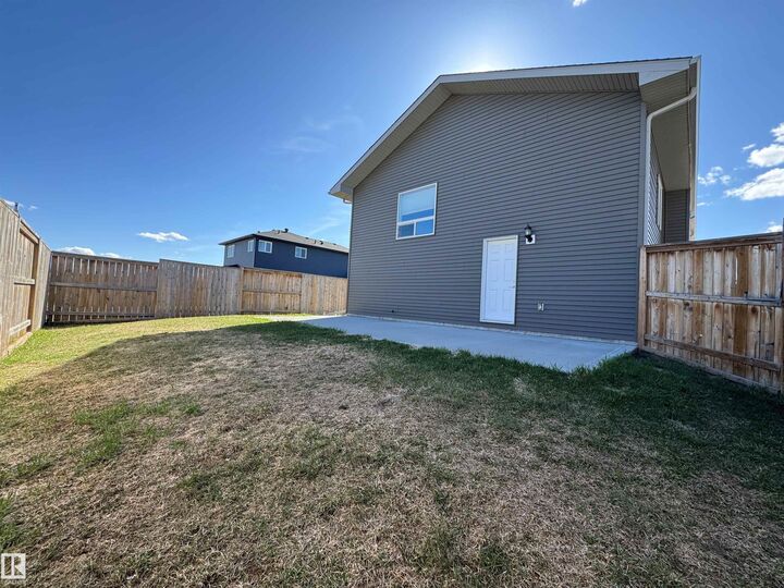 Property Photo:  5120 56 Street  AB T0B 0S0 