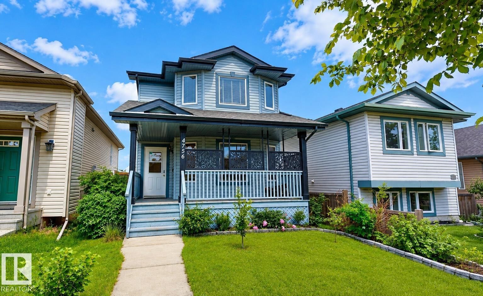 Property Photo:  4756 156 Avenue NW  AB T5Y 0B5 