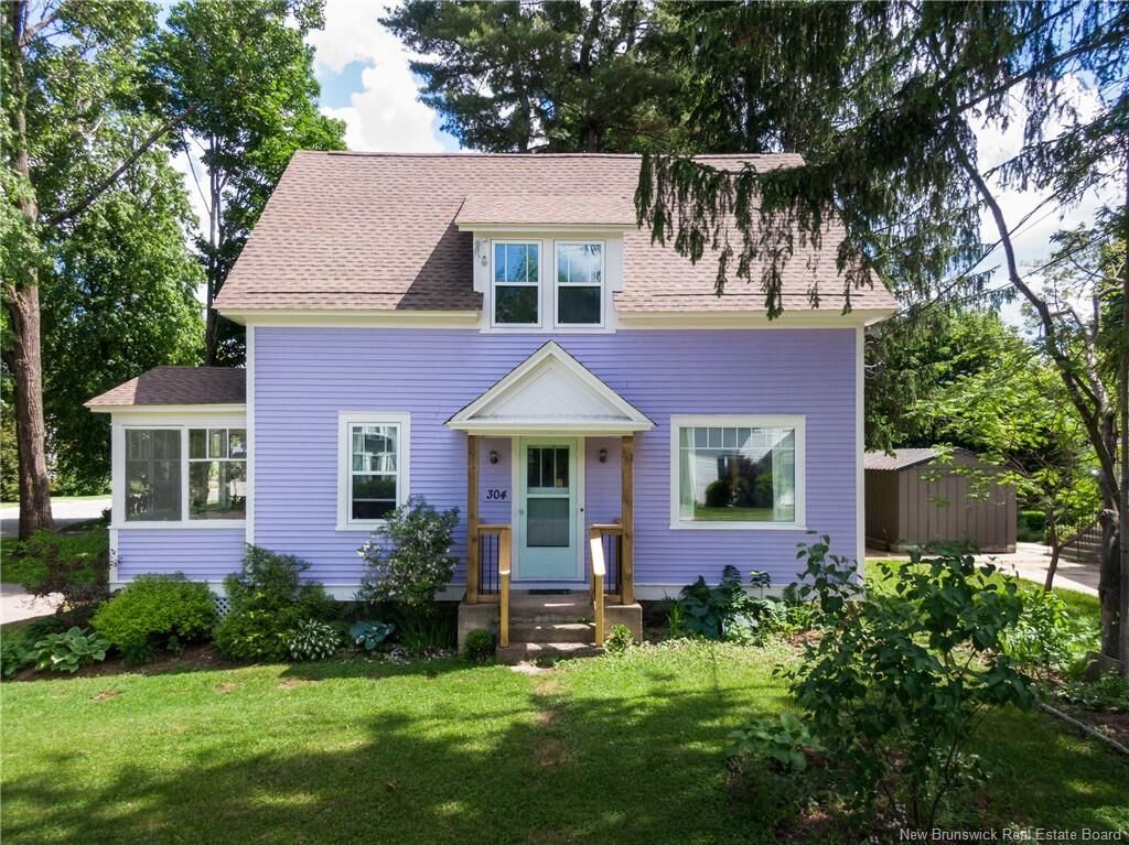 Property Photo:  304 Woodstock Road  NB E3B 2J1 