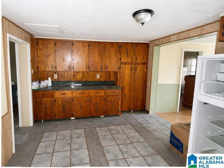 Property Photo:  509 Cave Road  AL 36206 