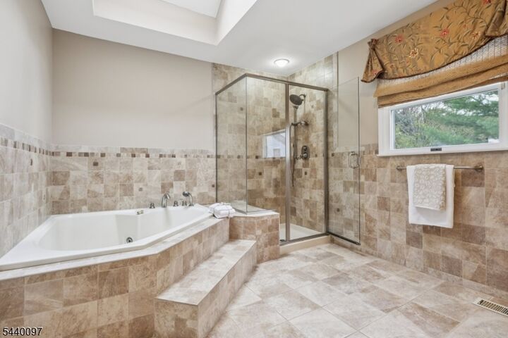 Property Photo:  98 King St  NJ 08820 