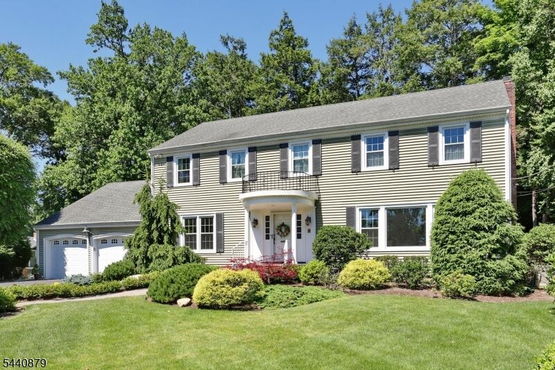 Property Photo: 543 Hague Ct NJ 07649