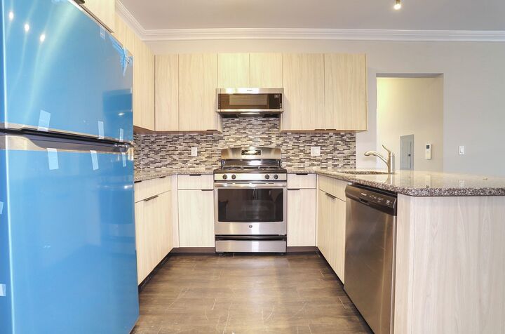 Property Photo:  3611 Park Ave 303  NJ 07087 