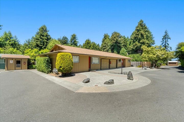 Property Photo:  2870 Lucas Street  CA 95501 