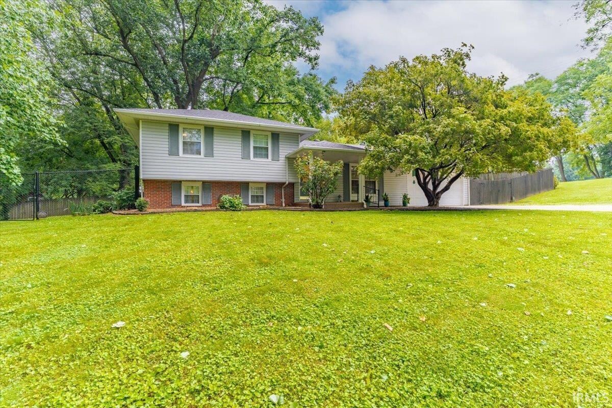 Property Photo:  7055 Sharon Road  IN 47630 