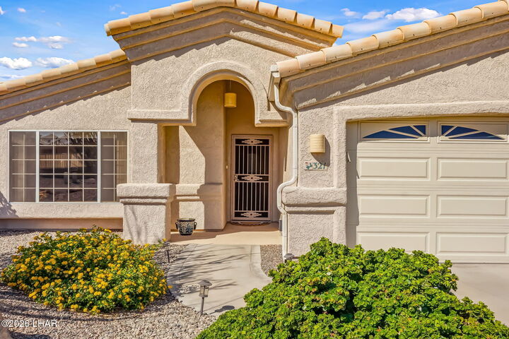 Property Photo:  321 Cottonwood Dr  AZ 86403 