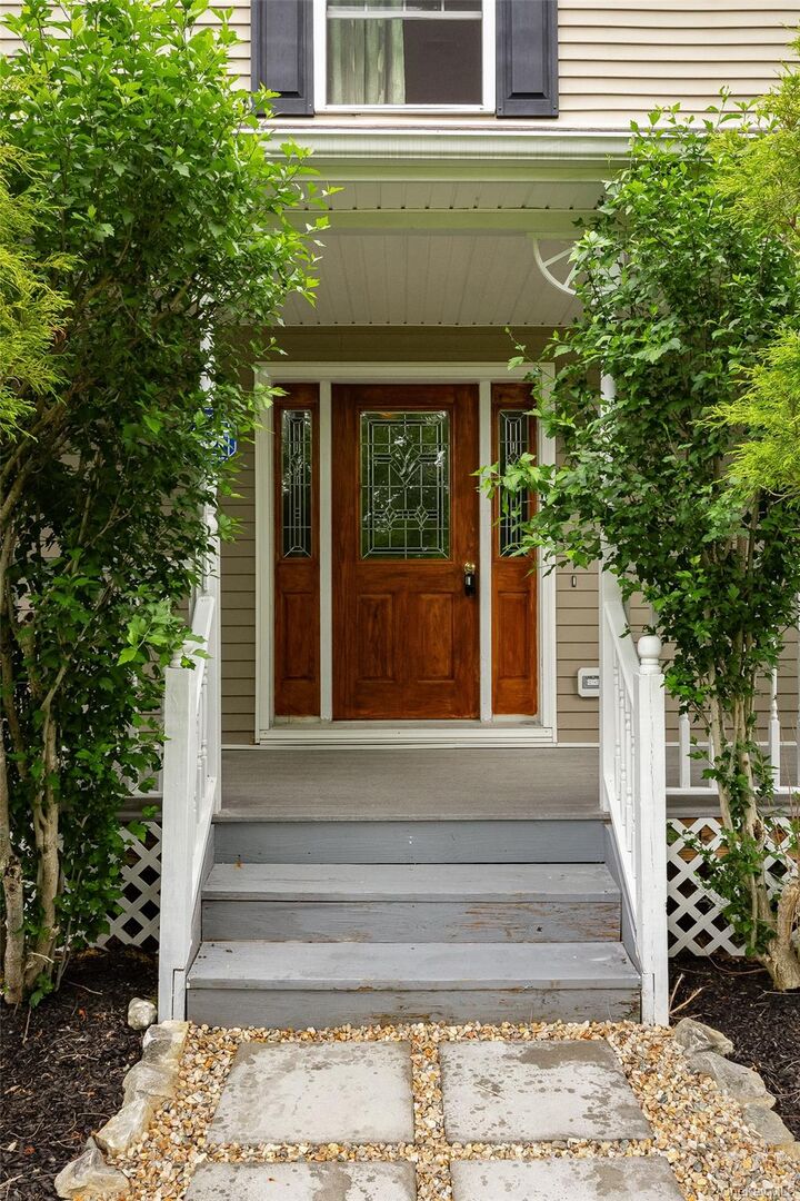 Property Photo:  5094 Route 9G  NY 12583 