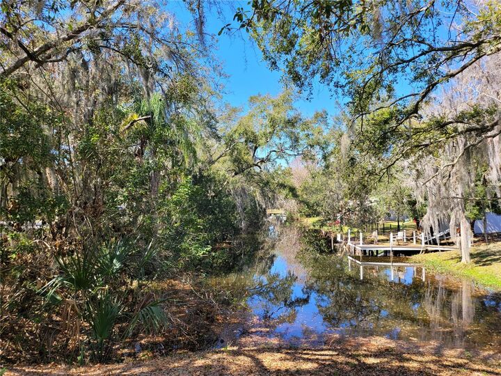 Property Photo: 6606 Sawyer Shores Lane FL 34786