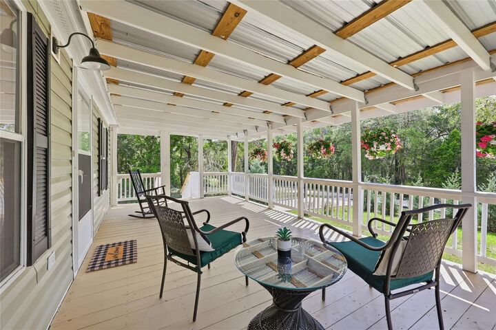 Property Photo:  750 NE 154th Terrace  FL 32696 