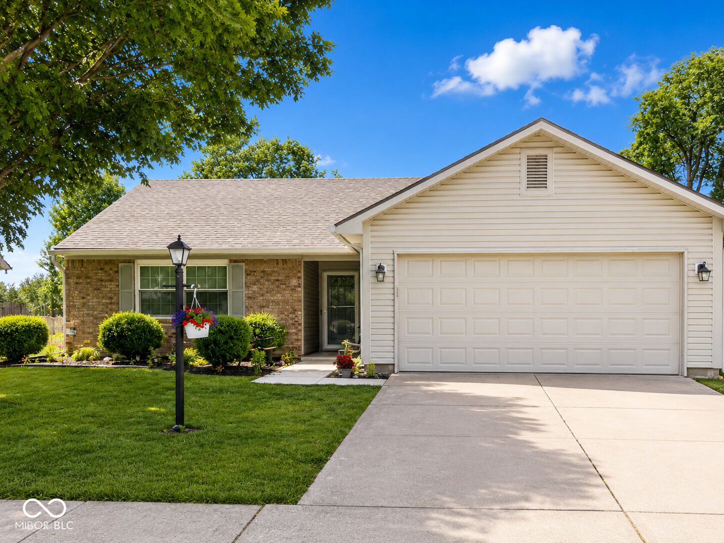 Property Photo:  4331 Tarragon Drive  IN 46237 