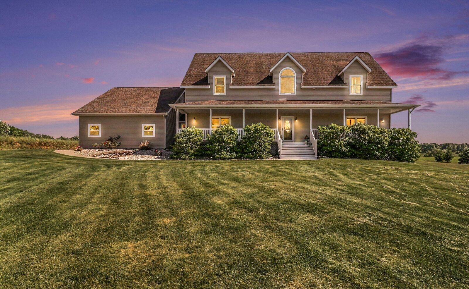 Property Photo: 1415 First Street MI 49454