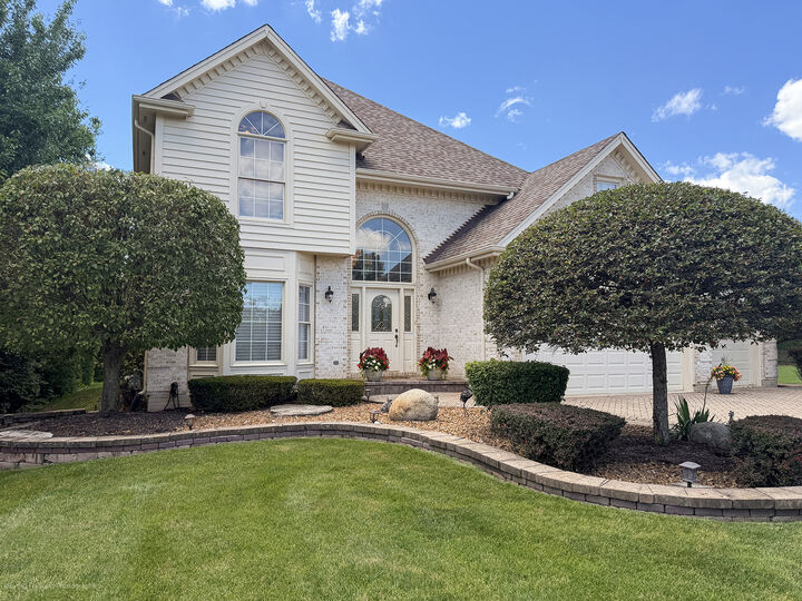 Property Photo: 13050 Silver Fox Drive IL 60439