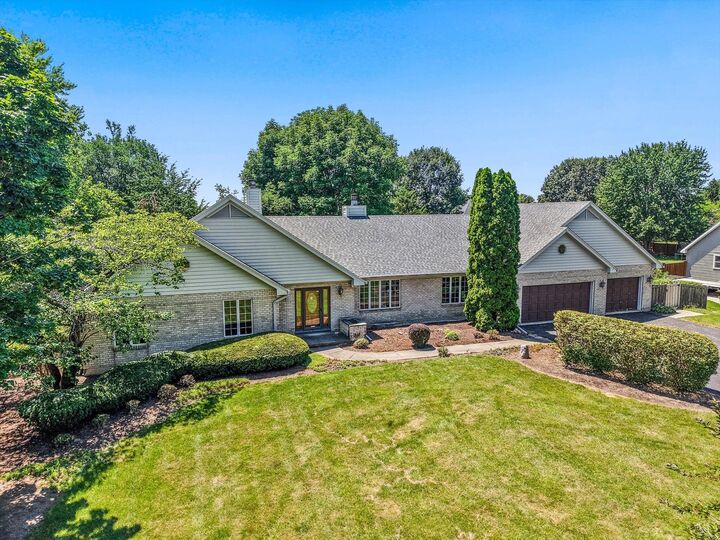 Property Photo: 4452 Tuma Road IL 60560