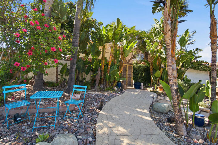 Property Photo:  2253 Medina Avenue  CA 93063 