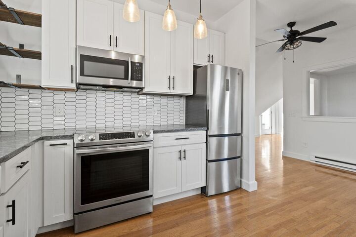 Property Photo:  58 Portland Street 5  ME 04101 