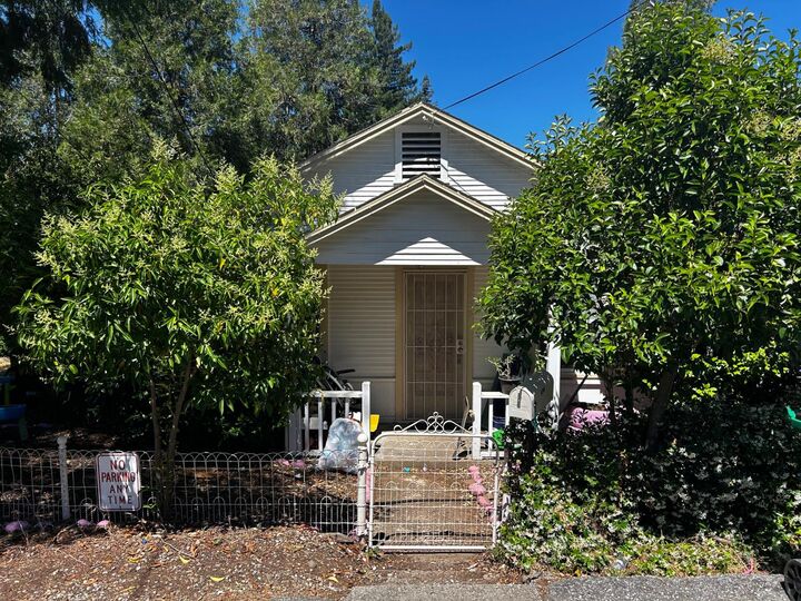 Property Photo:  638 Leduc Street  CA 95945 