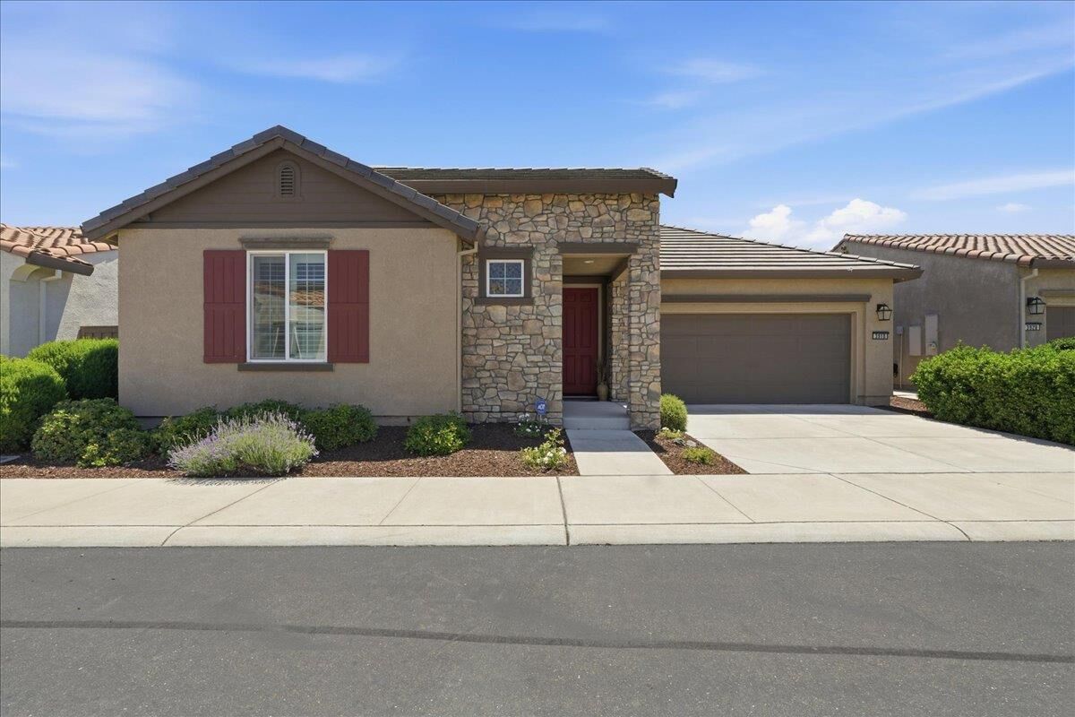 Property Photo: 3910 Del Arco Lane CA 95834