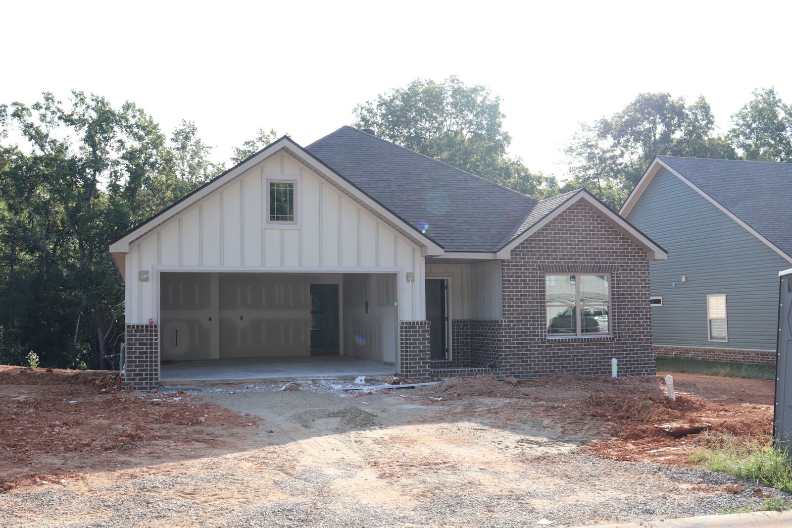 Property Photo:  597 Willow Park Dr  TN 37043 