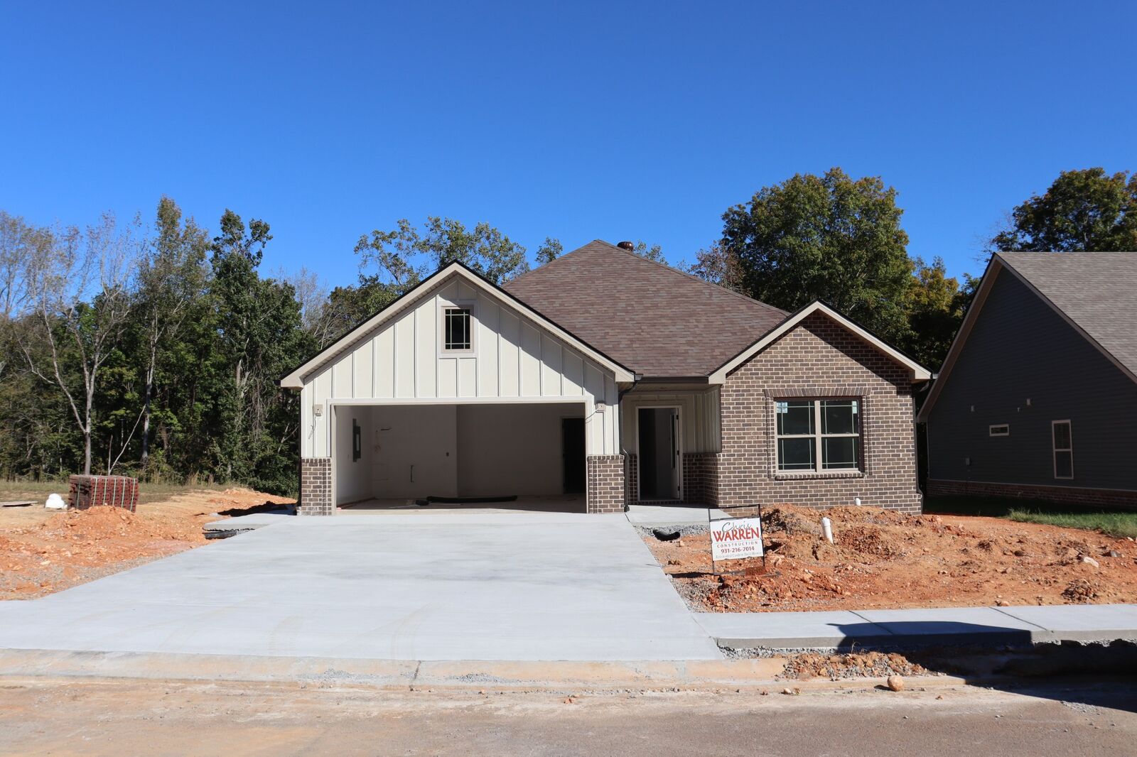 Property Photo: 597 Willow Park Dr TN 37043