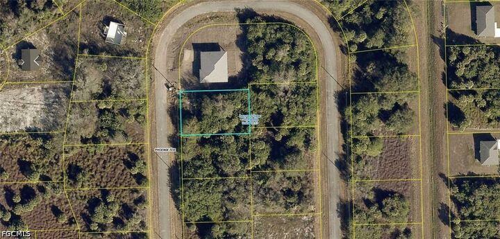 Property Photo: 323 Phoenix Terrace FL 33935