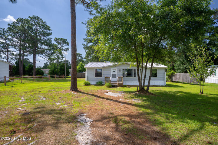 Property Photo:  420 S Dyson Street  NC 28445 