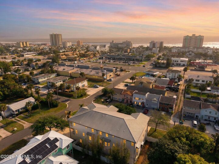 Property Photo:  400 14th Avenue N B  FL 32250 