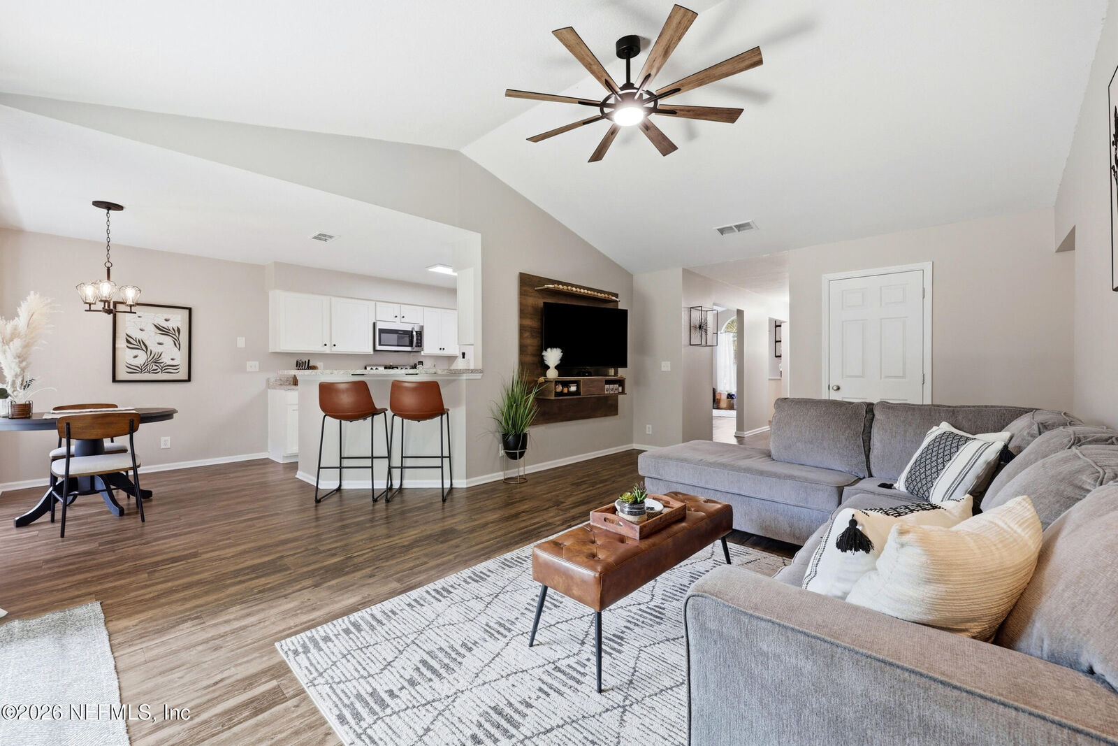 Property Photo:  12620 Barnsbury Court  FL 32246 