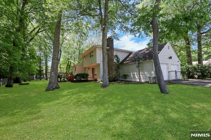 Property Photo: 281 Rivara Court NJ 07450