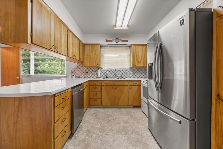 Property Photo:  2312 Raymond Avenue  MT 59802 