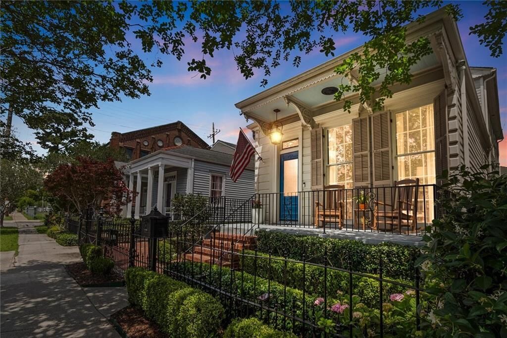 Property Photo: 1029 Milan Street LA 70115