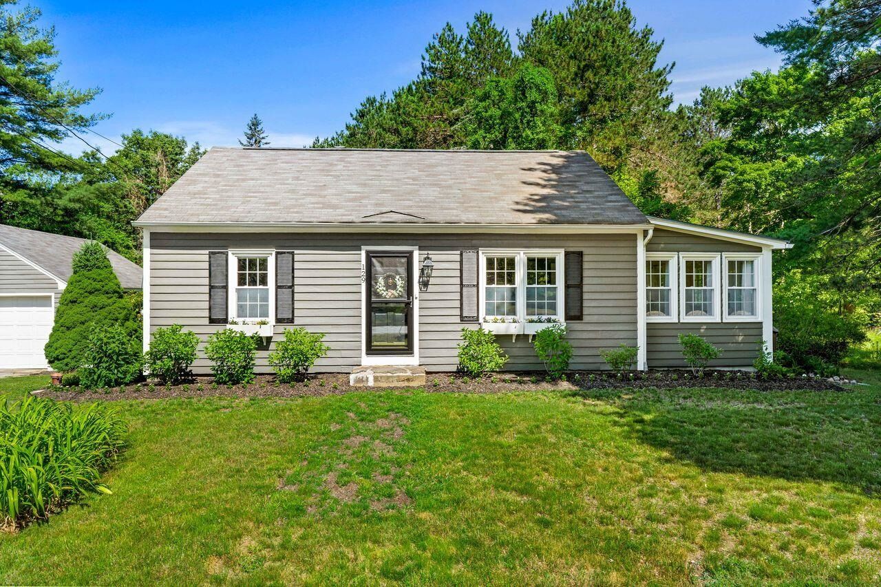 Property Photo:  129 Bedford Center Road  NH 03110 