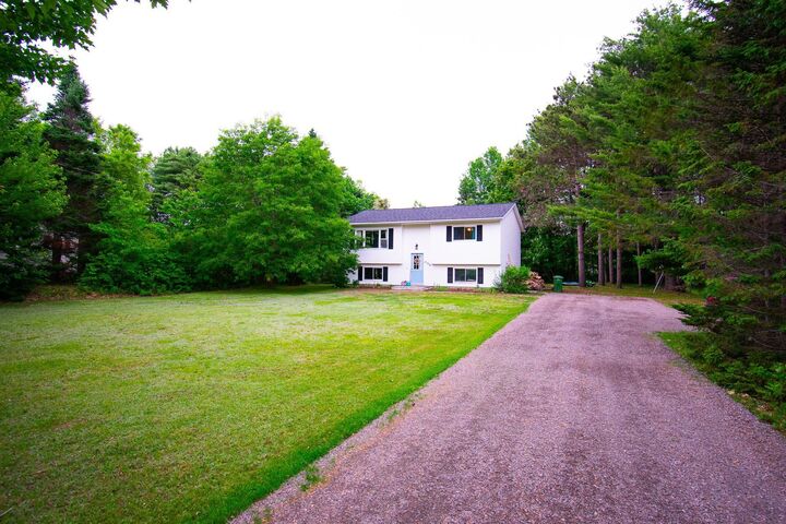 530 Bluenose Avenue — photo 1