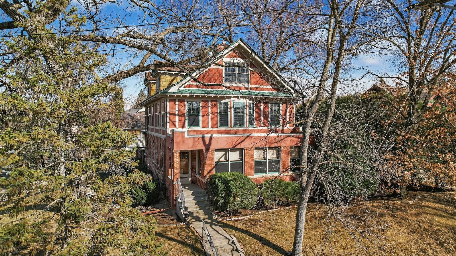 Property Photo: 4805 Pleasant Avenue MN 55419
