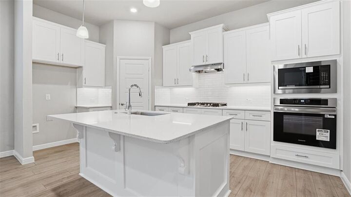 Property Photo: 4923 Simmental Drive TX 76001