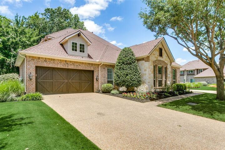 Property Photo:  4804 Taylor Lane  TX 76051 