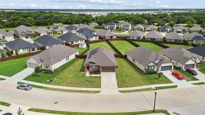 Property Photo: 544 Erin Hills Drive TX 75154