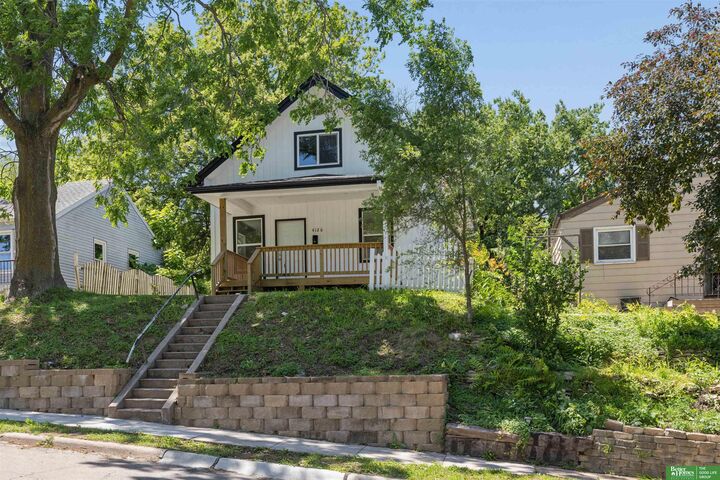 Property Photo:  4126 N 43 Street  NE 68111 