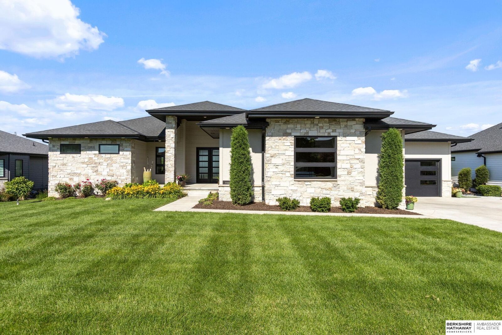 Property Photo:  11826 N 178 Circle  NE 68007 