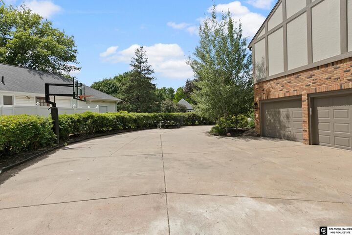 Property Photo:  2601 Bretigne Circle  NE 68512 