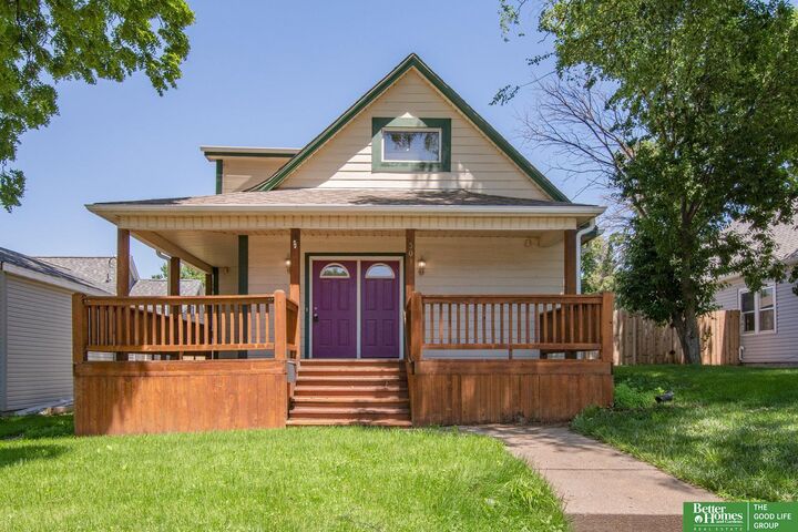 Property Photo:  3018 Frederick Street  NE 68105 