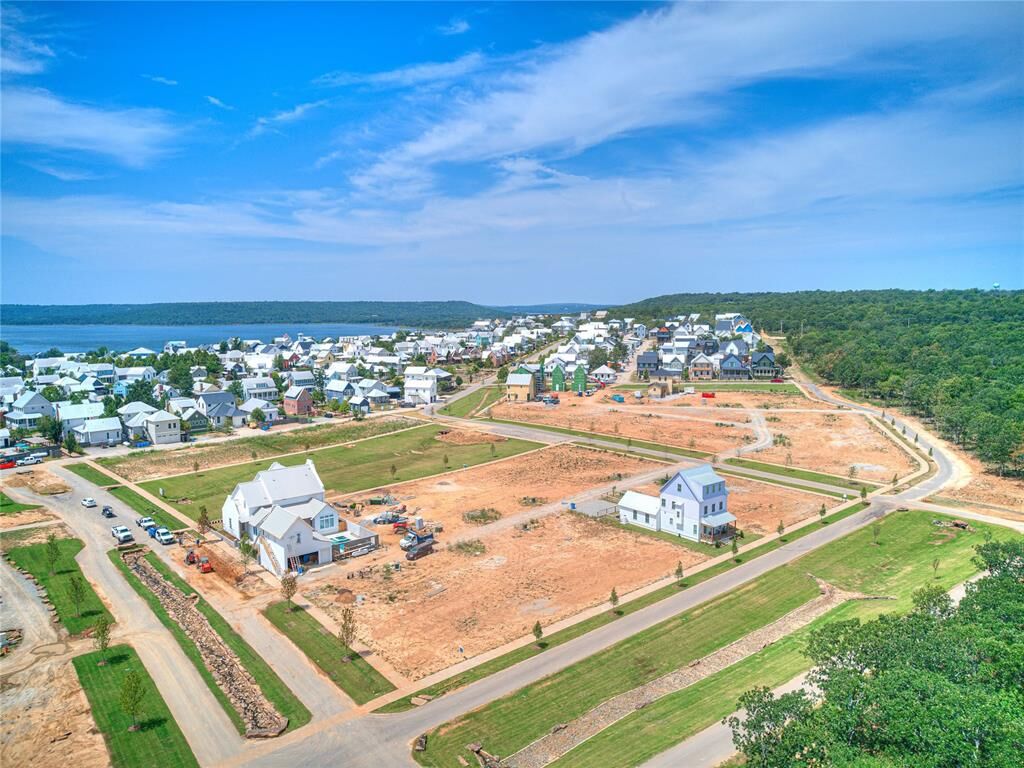 Property Photo:  44 Redbud Street  OK 74432 