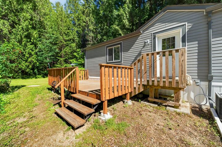 Property Photo: 5161 63 Avenue 23 BC V0E 1K0